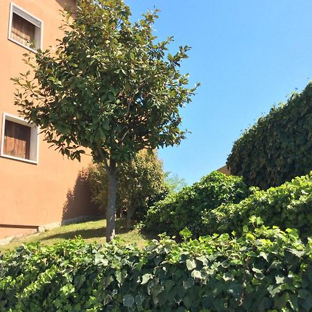Appartamento Filippo Castelnuovo del Garda Luaran gambar