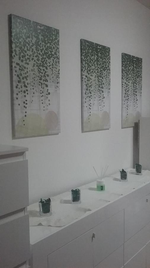Appartamento Filippo Castelnuovo del Garda Luaran gambar